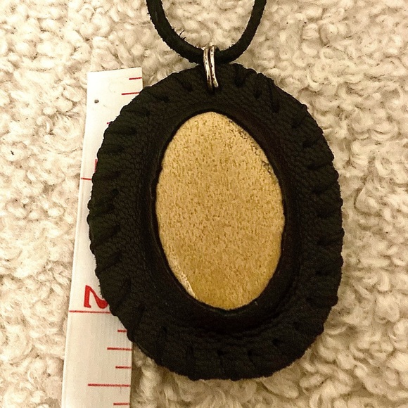 Natural Picture Jasper leather cuff and natural Sandstone necklace. - Picture 2 of 12